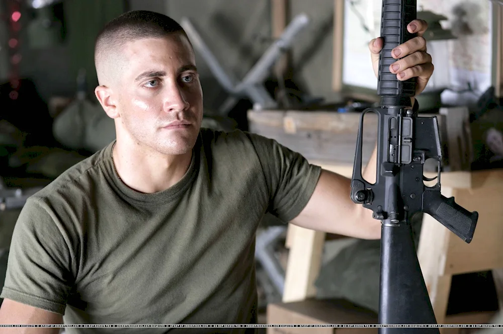 Marines 2005 Jake Gyllenhaal