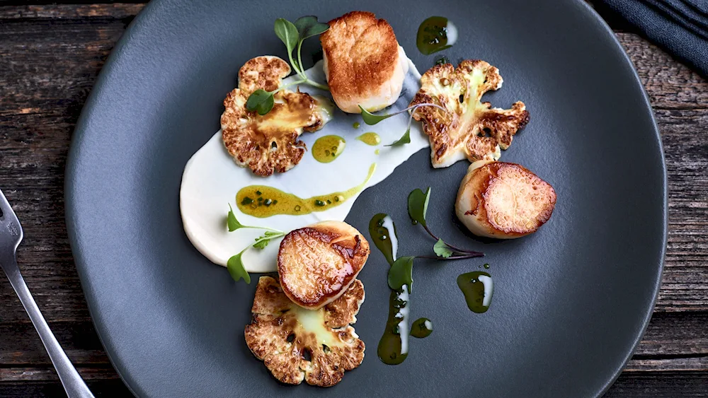 Scallop meat
