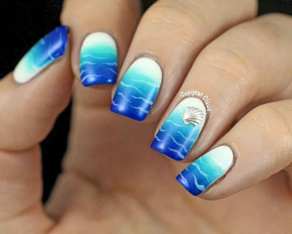 Sea manicure 2022