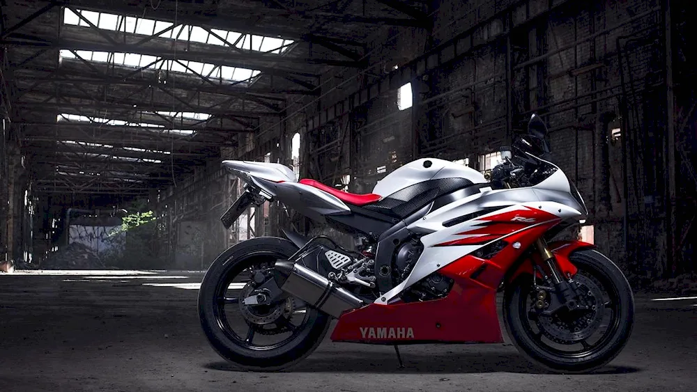 Yamaha r6