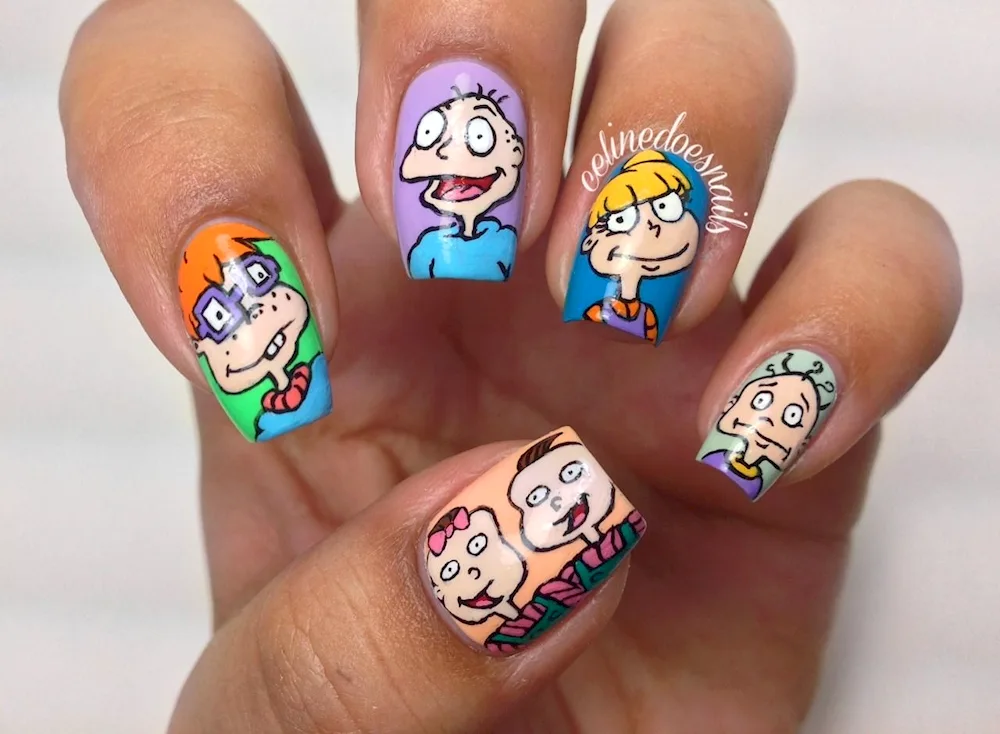 Coloured nails
