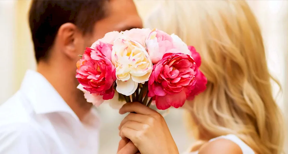 Bouquet in hand pictures