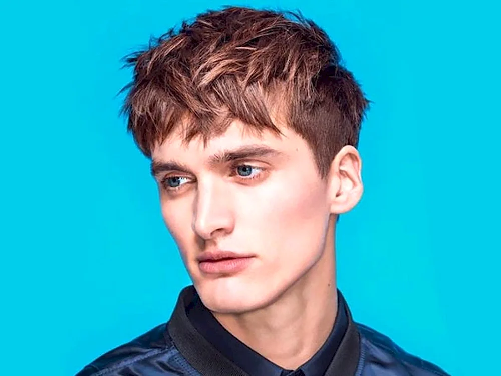 Men's haircut with bangs