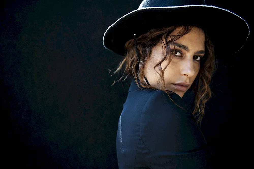 Nadia Hilker