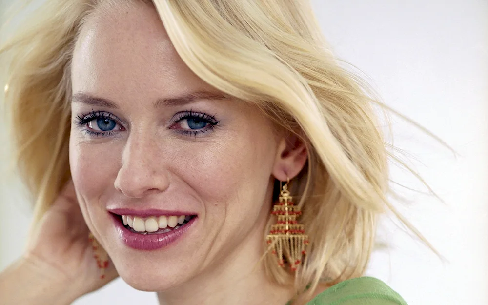 Naomi Watts