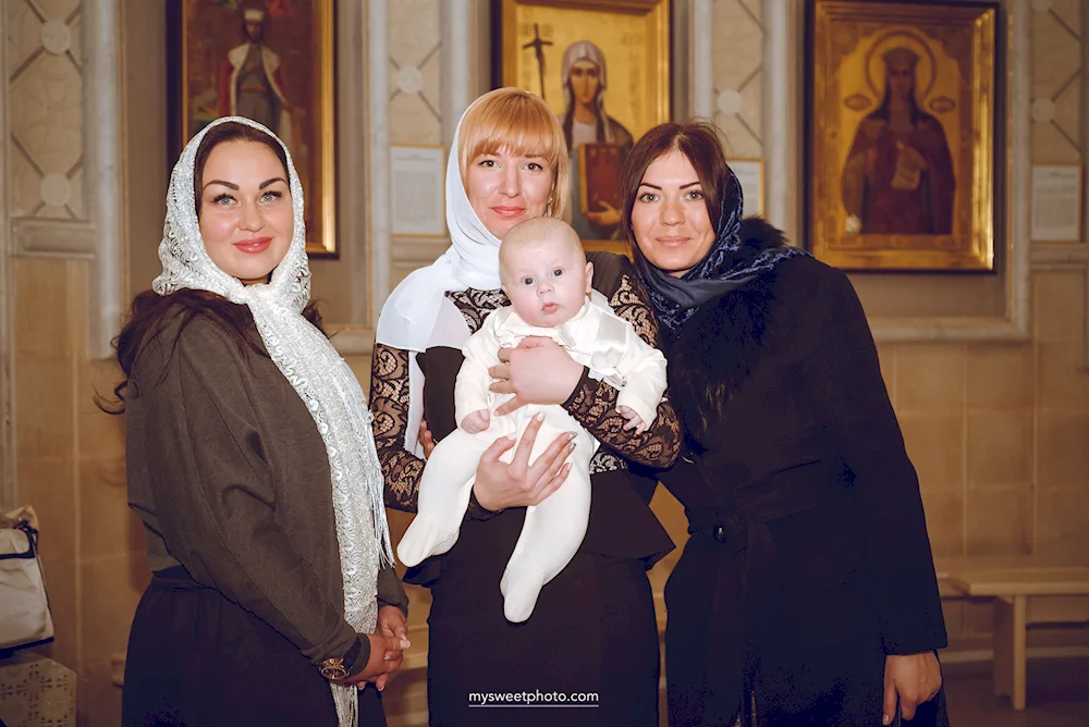 Orthodox woman in the temple