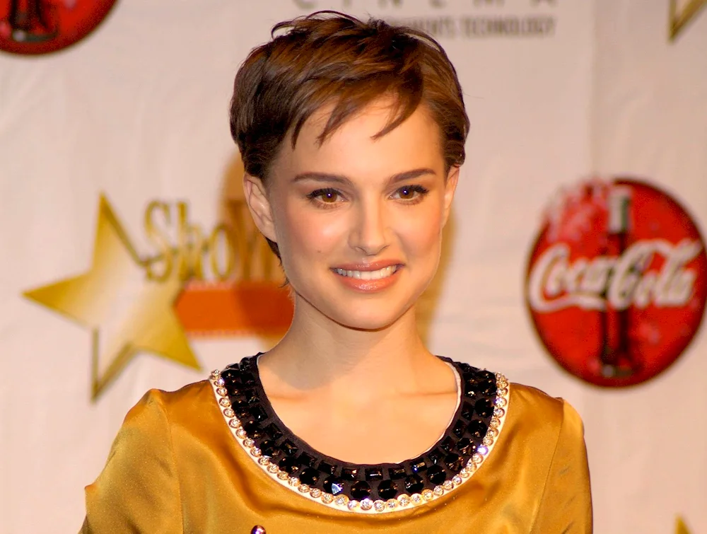 Natalie Portman with short haircut