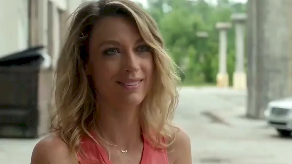 Natalie Zea