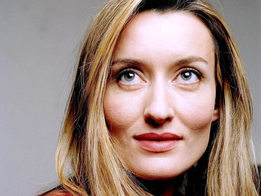 Natascha MAKELHONE
