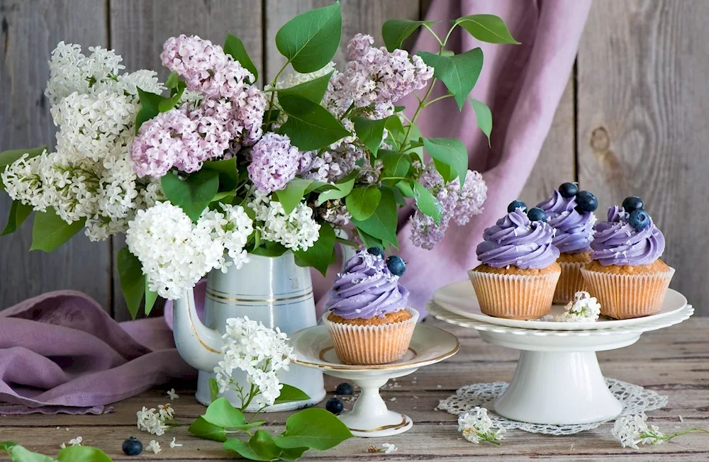 Still life with lilacs