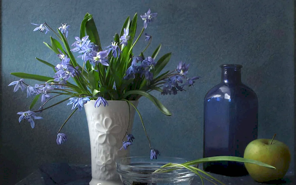 Still life with spring flowers
