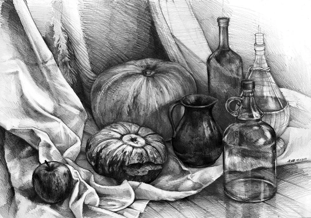 Pencil sketches of objects