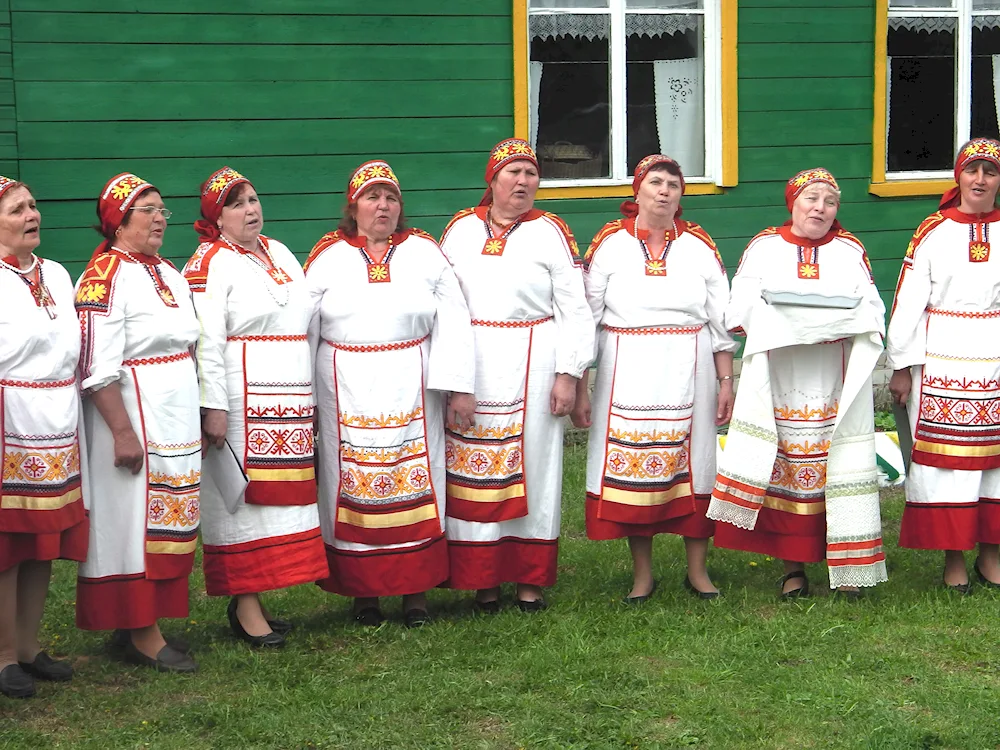 National costume Karelov nation Kareli