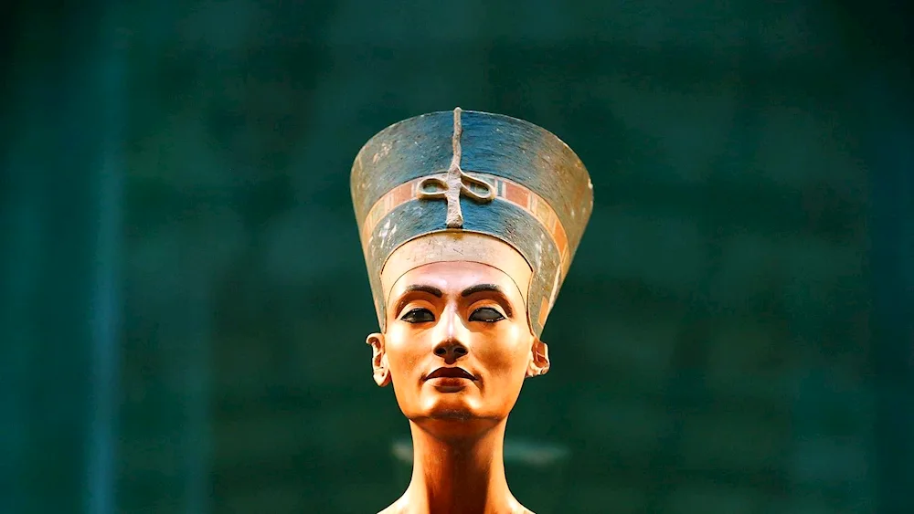 Nefertiti Queen of Egypt