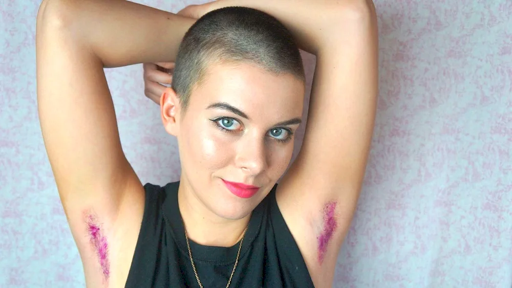 Women's armpits