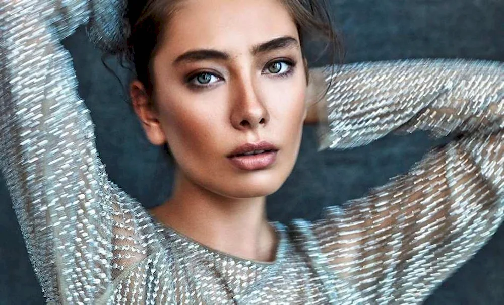 Neslihan Atagül