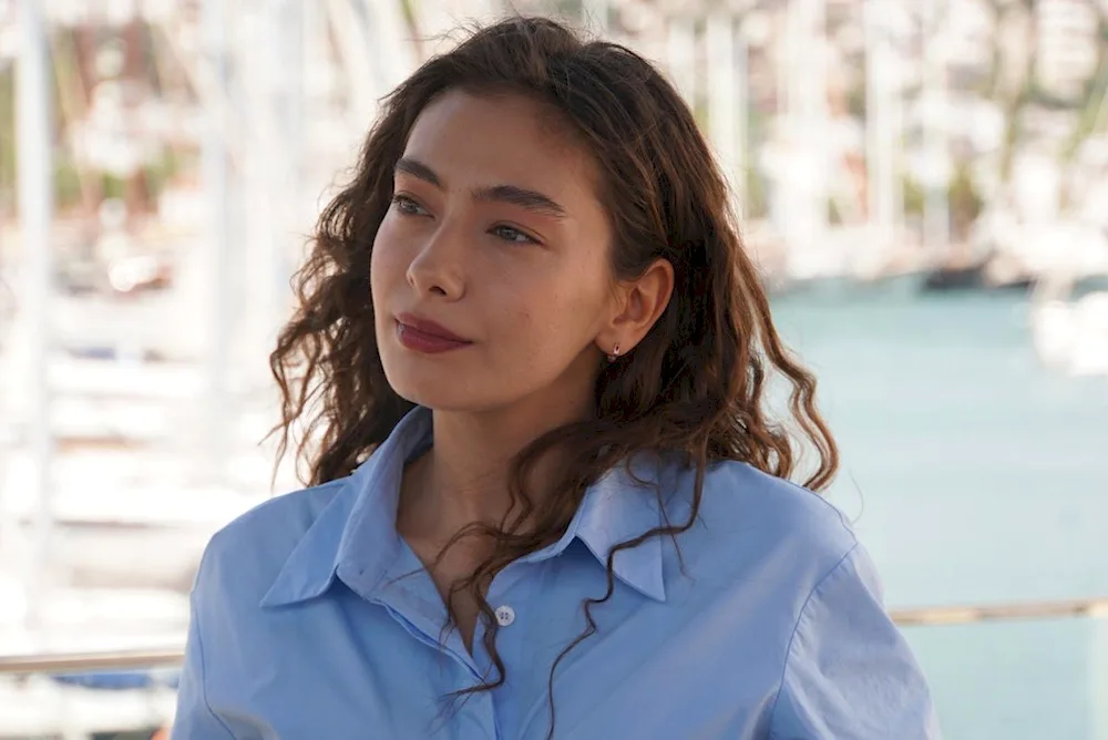 Neslihan Atagül