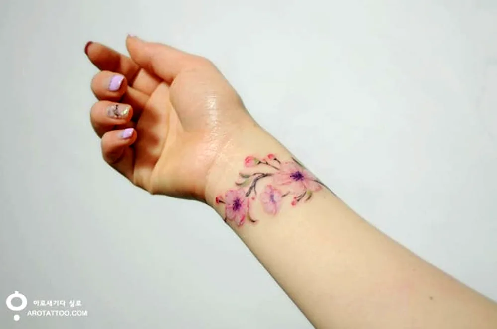 Tattoo to cover scars on arm