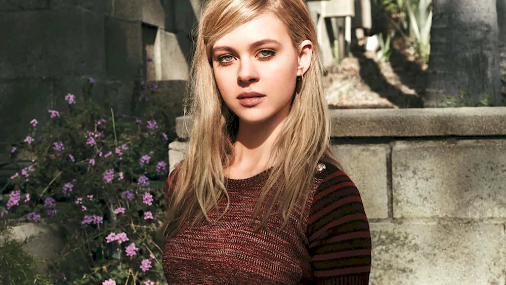 Nicola Peltz