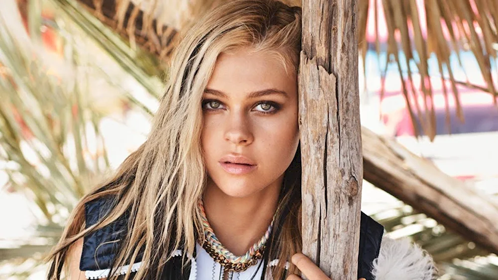 Nicola Peltz.