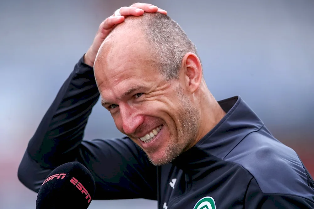 Nikolai 2023 bald