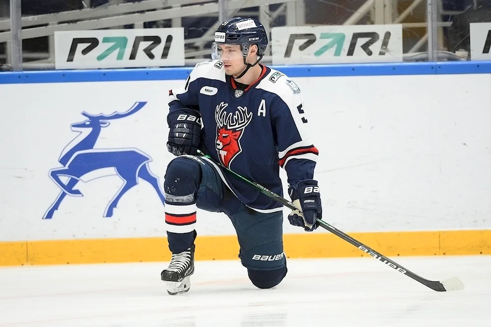 Nikolai Kovalenko hockey player Torpedo