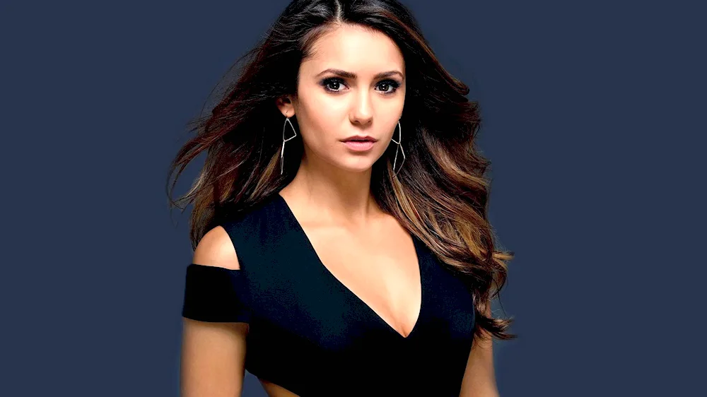 Nina Dobrev Vampire Diaries