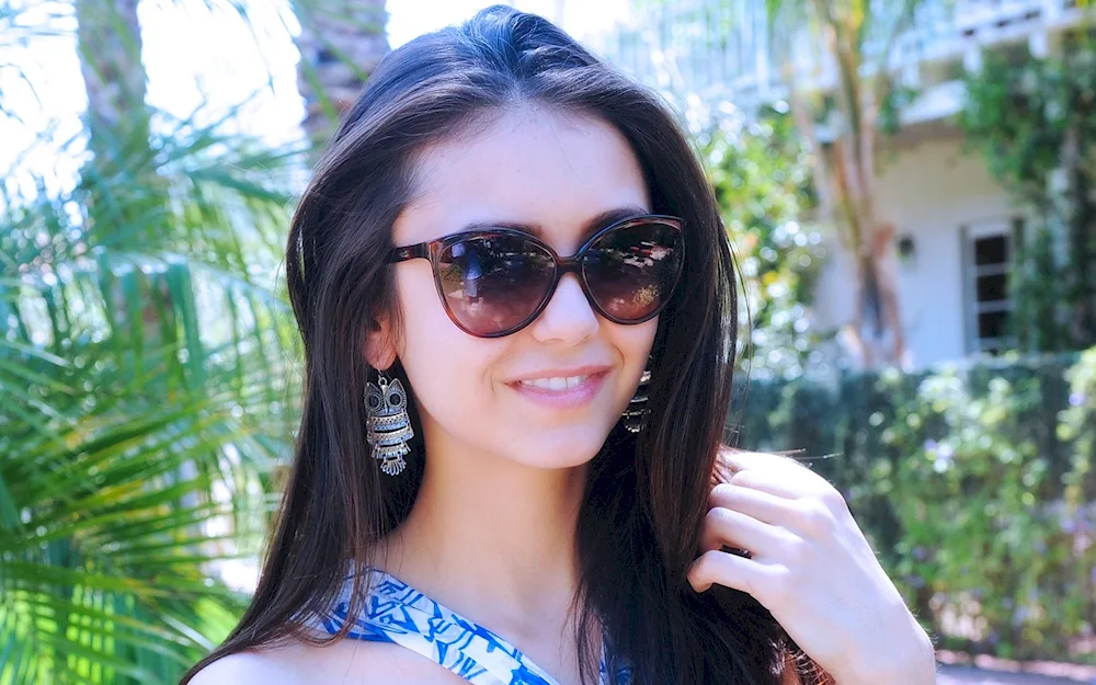 Nina Dobrev glasses