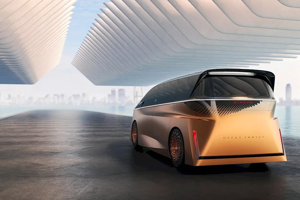 Nissan Hyper Tourer