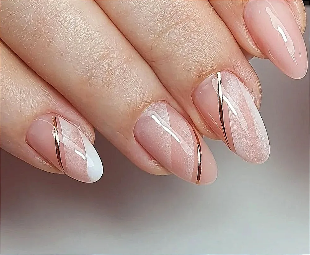 Nude almond manicure 2022 almond