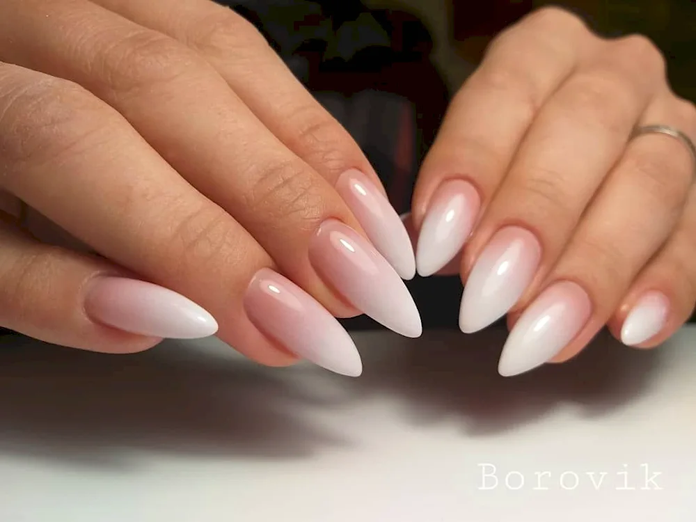 Nude manicure almond
