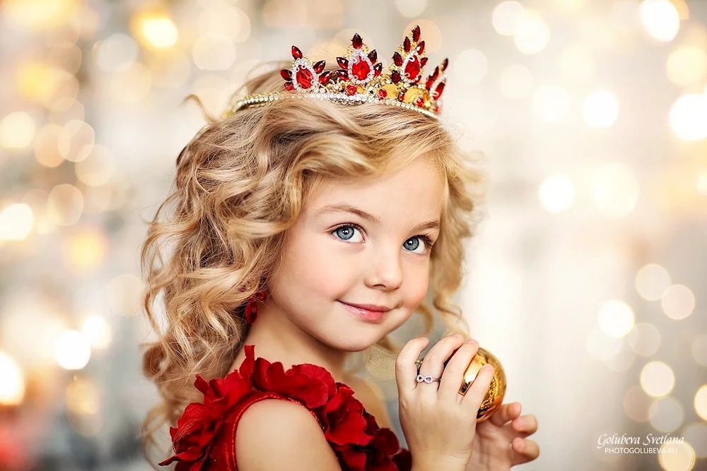 New Year hairstyles for girls