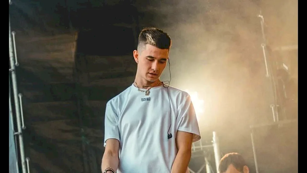 Buzz haircut Cut haircut man's haircut