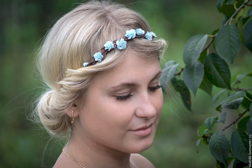 Handband for Greek hairstyle