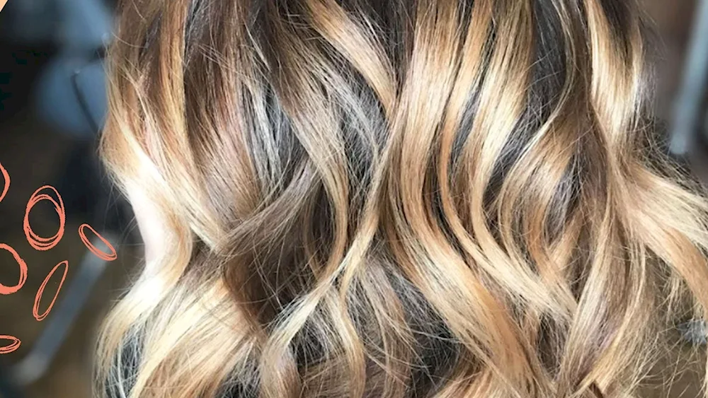 Balayage AIRTOUCH hair colouring in salon