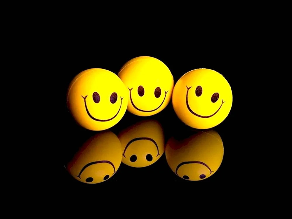 Smiley face wallpaper