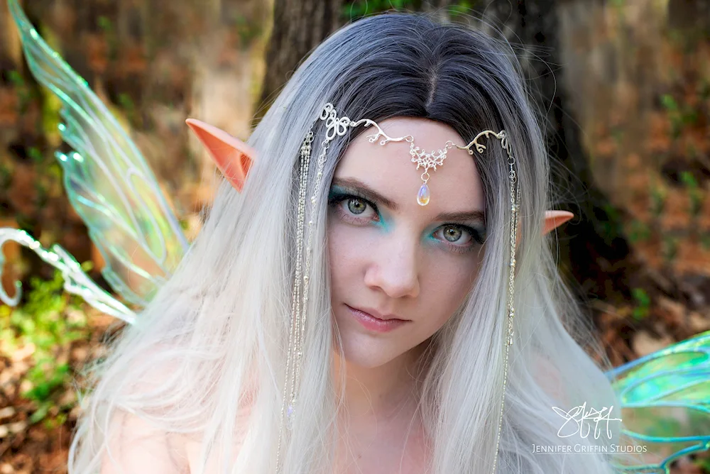 Elf girl look