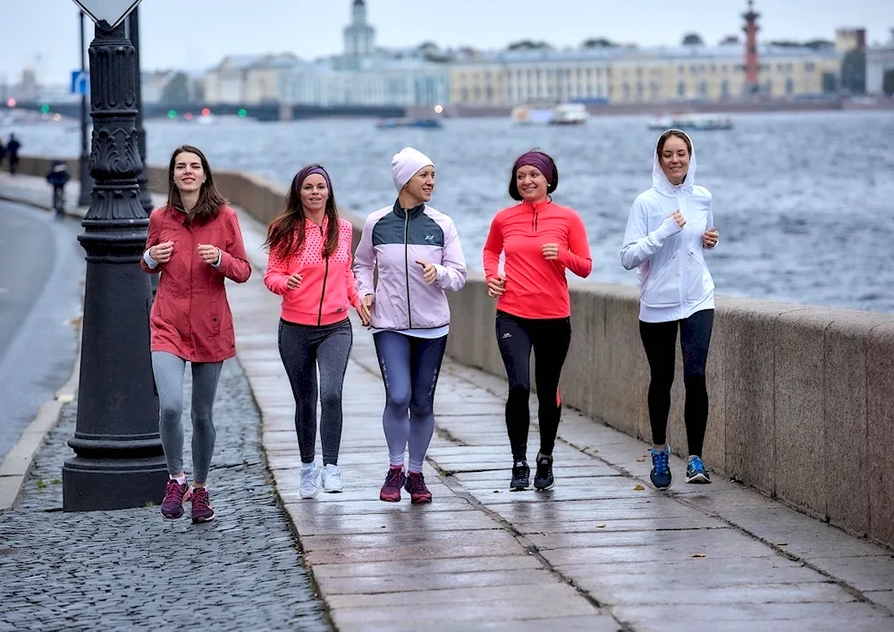 Clothes for walking in St. Petersburg