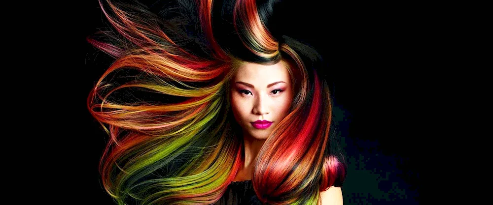 Balayage hair colouring