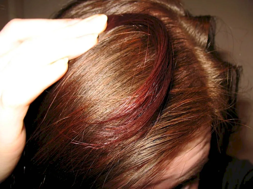 Estel fiery red
