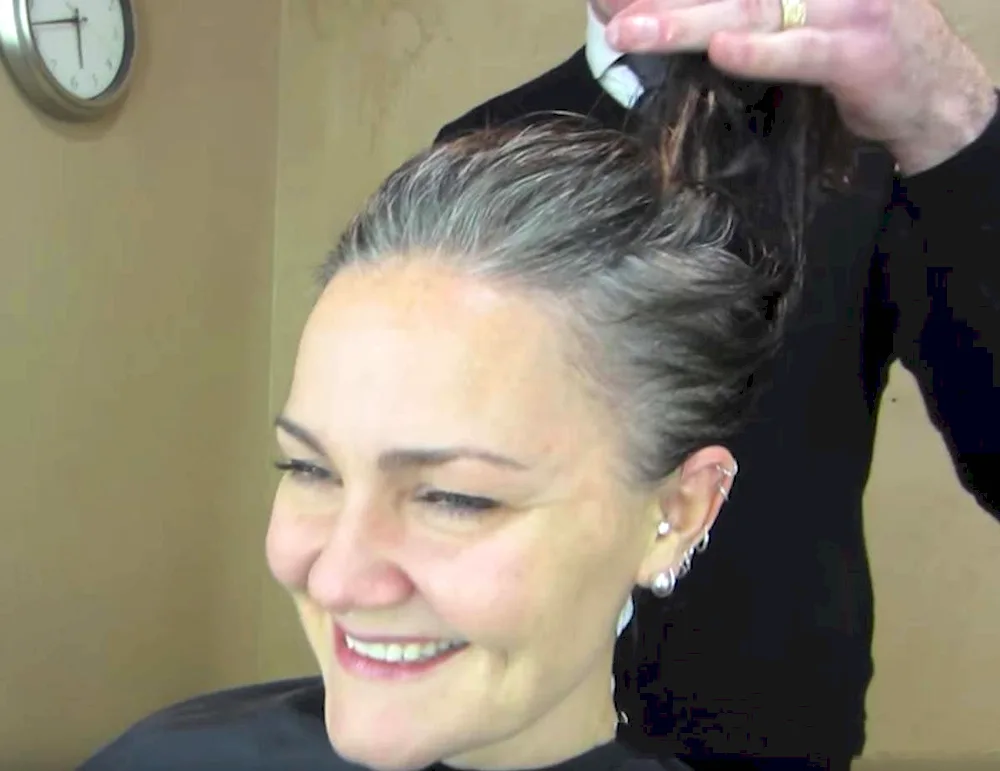Ombre dark roots light ends