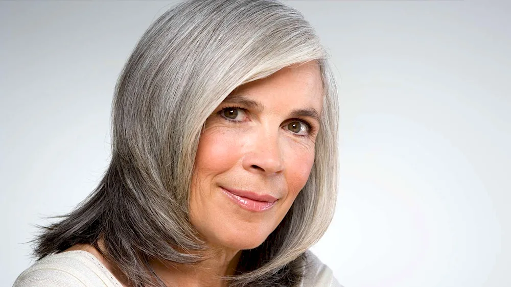 Melting a bob on grey hair
