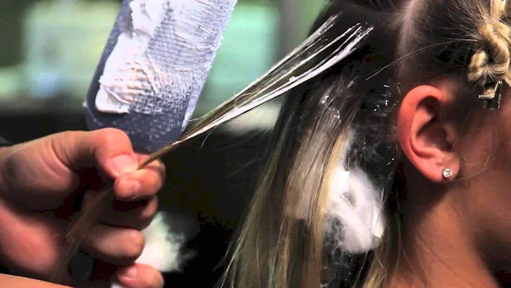 Foil hair colouring