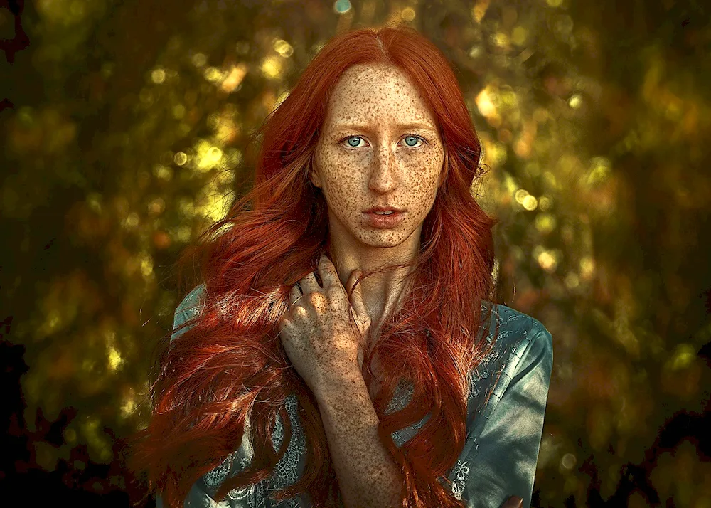 Oksana Butovskaya redhead