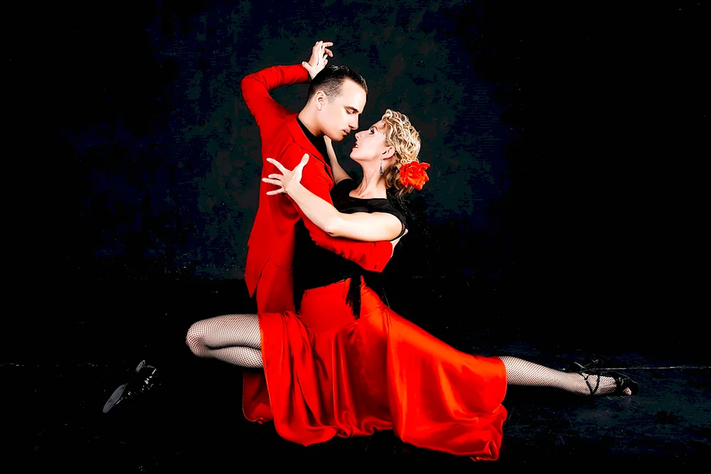 Oksana Lebedeva dancers