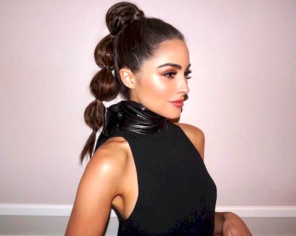 Olivia Culpo high ponytail