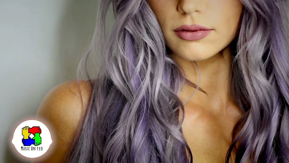 Olivia Aubrain with purple hair