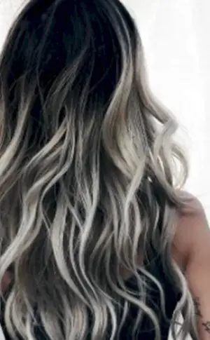 Ombre balayage ashy
