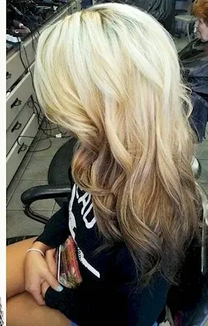 Ombré dark roots light ends