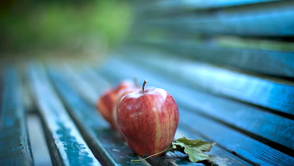 Apple on the table